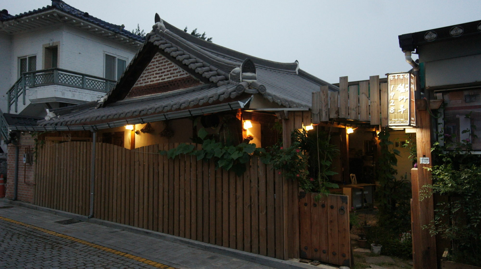 1928 Suimmaru Hanok Guesthouse Jeonju Ngoại thất bức ảnh